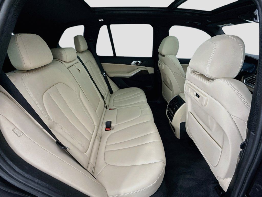 Certified 2022 BMW X5 xDrive40i w/ Premium Package AWD/4WD image 21
