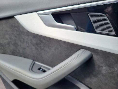 Used 2021 Audi S5 Prestige w/ Prestige Package image 11