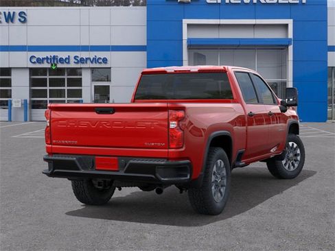 New 2026 Chevrolet Silverado 2500 Custom w/ Z71 Off-Road Package image 4