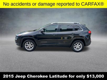 Used 2015 Jeep Cherokee Latitude w/ Comfort/Convenience Group