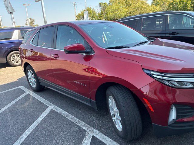 Used 2023 Chevrolet Equinox LT FWD image 3
