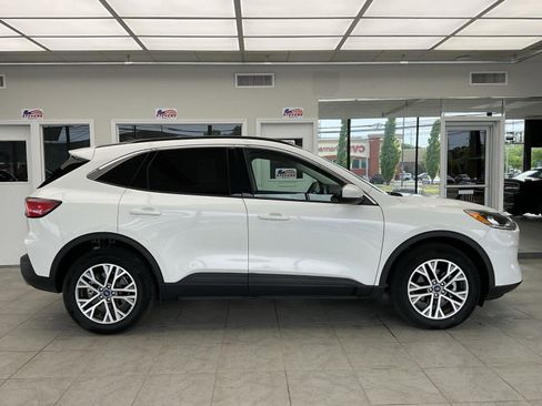 Used 2022 Ford Escape SEL AWD/4WD image 4