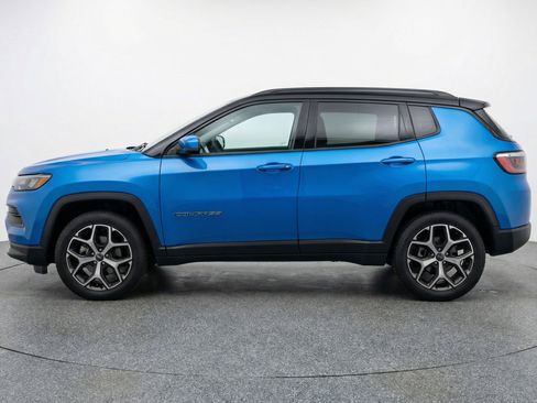 Used 2025 Jeep Compass Limited AWD/4WD image 5