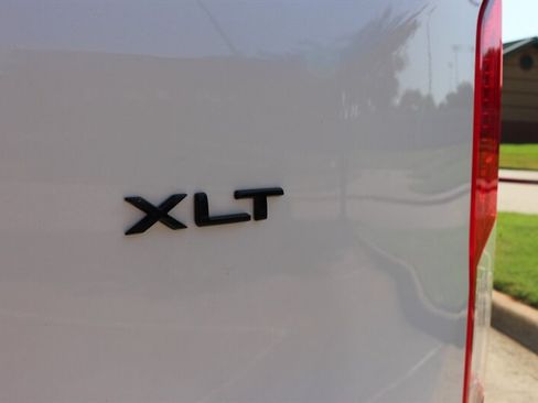 Used 2026 Ford Transit 350 XLT RWD image 9