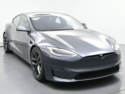 Used 2021 Tesla Model S Plaid AWD/4WD image 2