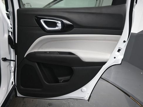 New 2026 Jeep Compass Limited image 16