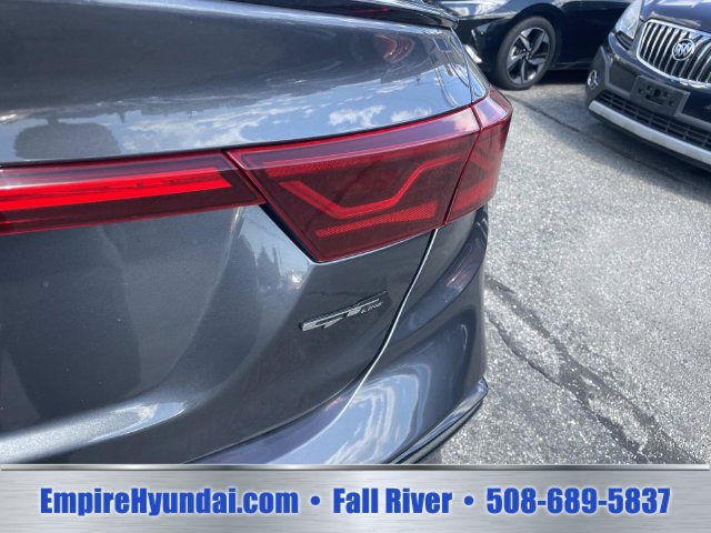 Used 2021 Kia Forte GT-Line w/ GT-Line Premium Package FWD image 6
