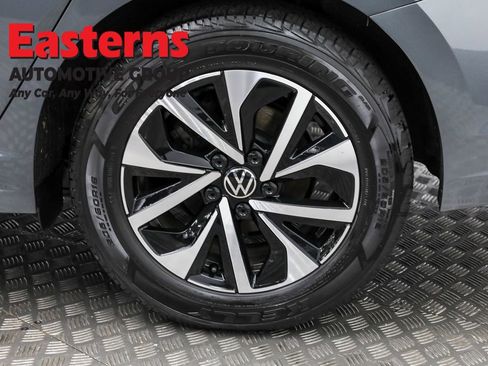 Used 2024 Volkswagen Jetta S image 30