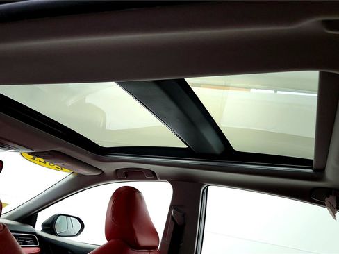 Certified 2021 Toyota Camry XSE image 34