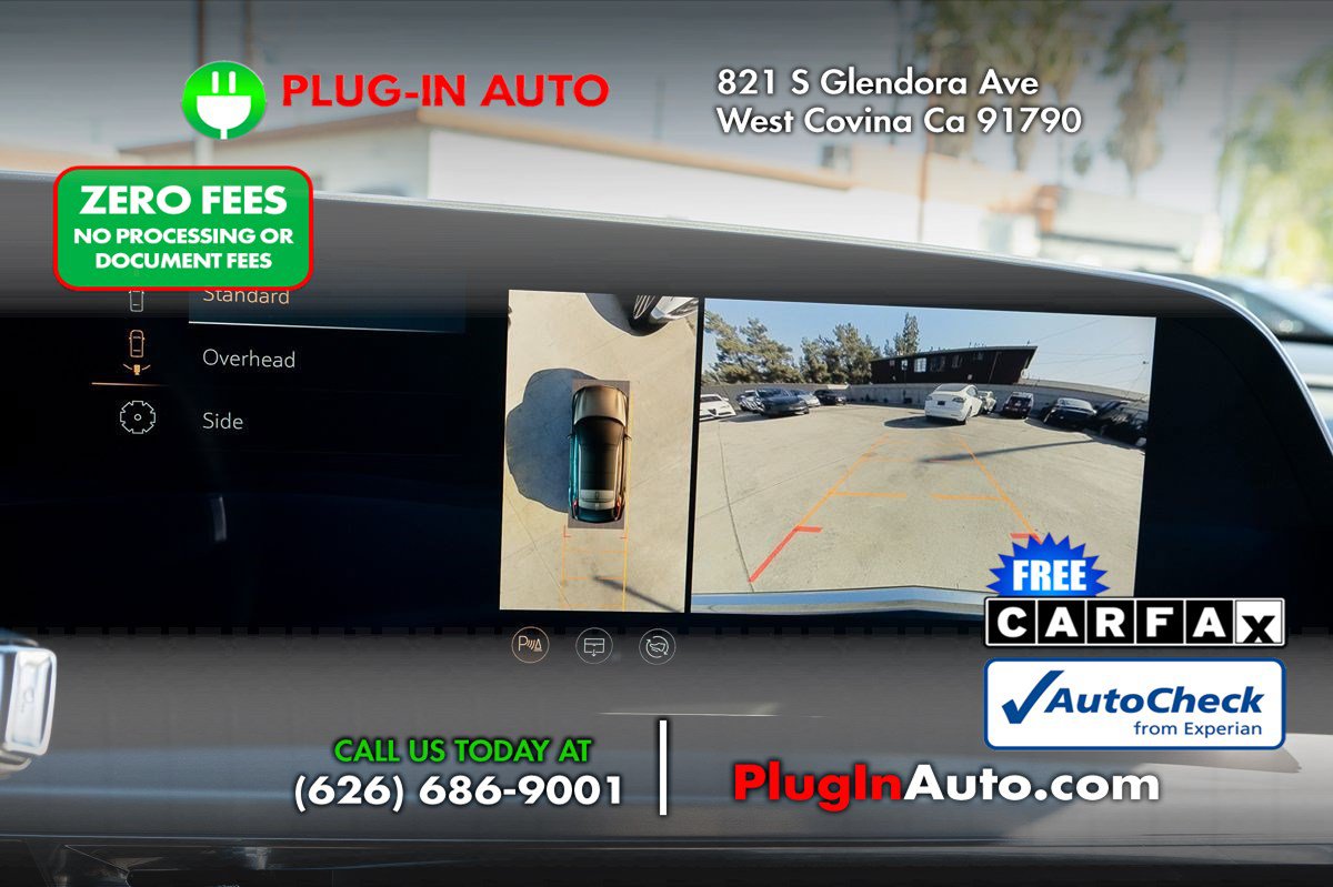 Used 2024 Cadillac Lyriq Luxury w/ LPO, Floor Liner Package RWD image 35