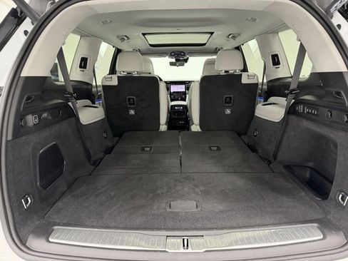 Used 2022 Jeep Grand Cherokee L Overland w/ Luxury Tech Group IV image 25