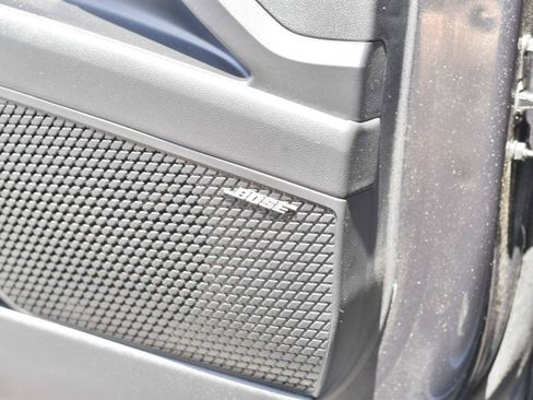 Used 2021 Hyundai Elantra SEL w/ Convenience + Premium Package image 12