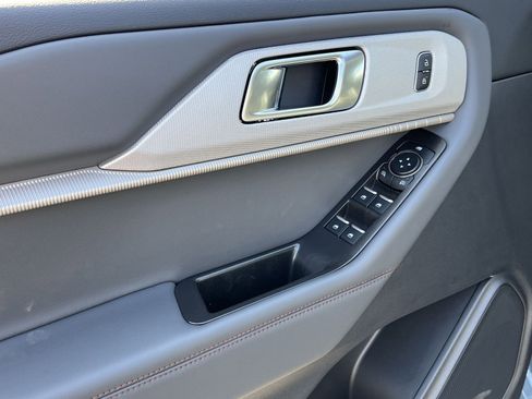 New 2026 Ford Explorer Active image 15