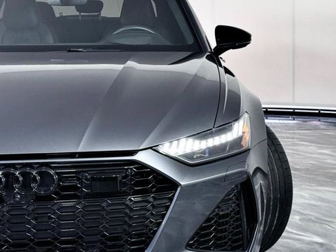 Used 2022 Audi RS 6 w/ Executive Package image 6