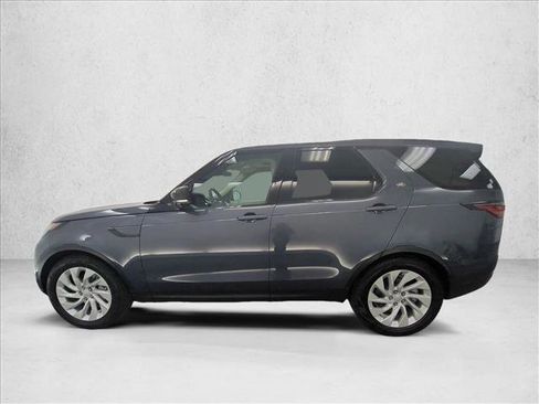 Certified 2025 Land Rover Discovery S AWD/4WD image 5