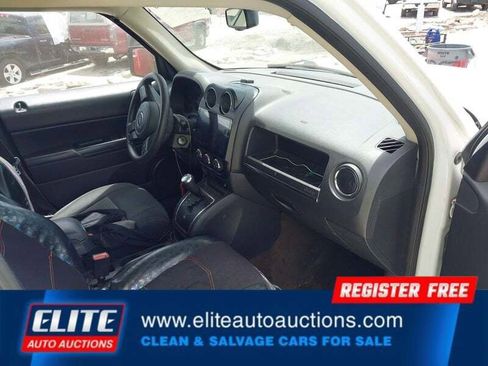Used 2015 Jeep Patriot Sport w/ Power Value Group FWD image 10