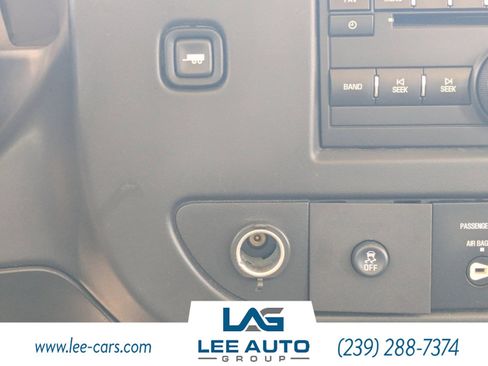 Used 2017 Chevrolet Express 3500 LT w/ LT Preferred Equipment Group image 18