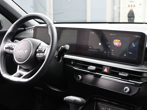 Used 2025 Kia K5 GT-Line w/ GT-Line Premium Package AWD/4WD image 31