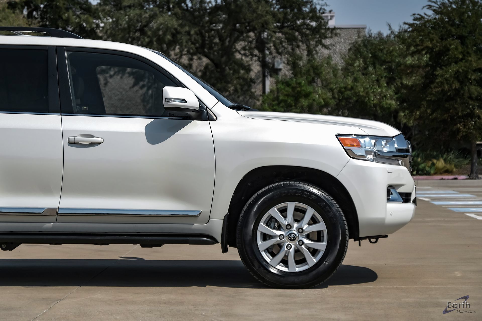 Used 2020 Toyota Land Cruiser AWD/4WD image 22