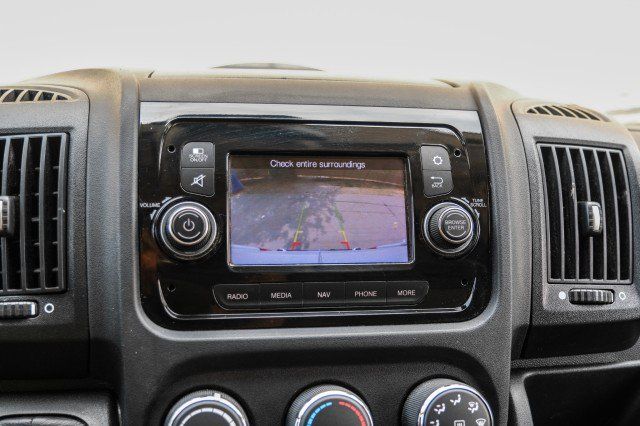 Used 2021 RAM ProMaster 2500 w/ Convenience Group FWD image 22