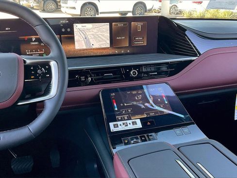 New 2026 INFINITI QX80 Autograph w/ Premium Cargo Package image 6