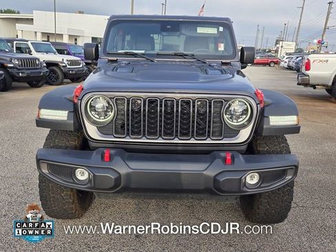 Used 2024 Jeep Wrangler Unlimited Rubicon w/ Technology Group AWD/4WD image 2