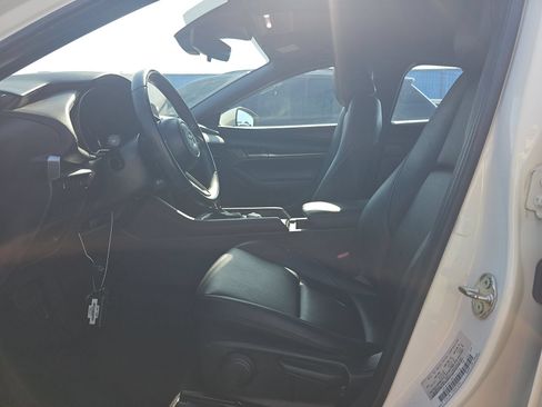 Used 2021 MAZDA MAZDA3 s AWD/4WD image 3