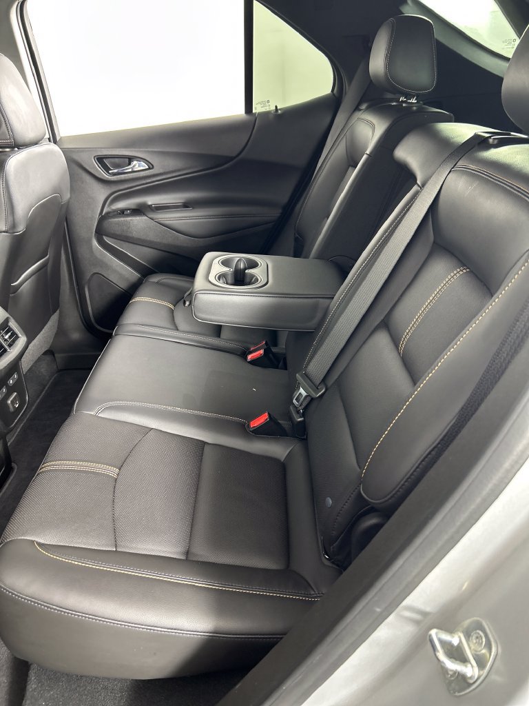 Used 2022 Chevrolet Equinox Premier FWD image 17