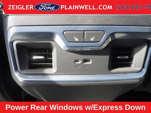 Used 2022 GMC Sierra 1500 Denali w/ Denali Reserve Package AWD/4WD image 12
