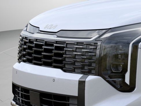 New 2026 Kia Sportage SX FWD image 13