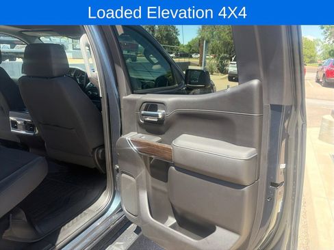 Used 2020 GMC Sierra 1500 Elevation w/ Elevation Value Package AWD/4WD image 5