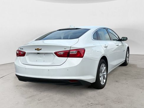 Used 2024 Chevrolet Malibu LT FWD image 3