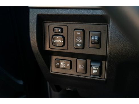 Used 2020 Toyota Tundra TRD Pro AWD/4WD image 28