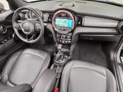 Used 2019 MINI Cooper Convertible FWD image 33