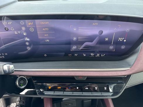 New 2026 Buick Envision Sport Touring image 19