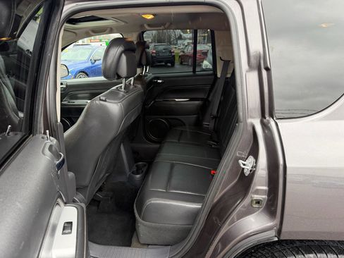 Used 2017 Jeep Compass High Altitude image 12