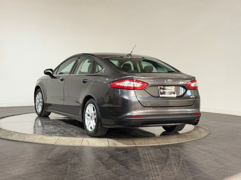 Used 2016 Ford Fusion SE image 6
