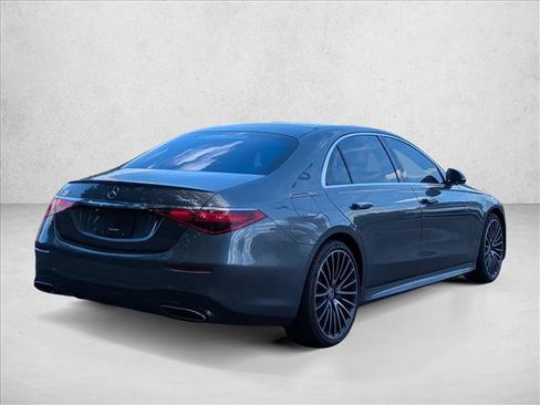 Used 2021 Mercedes-Benz S 580 4MATIC Sedan image 5