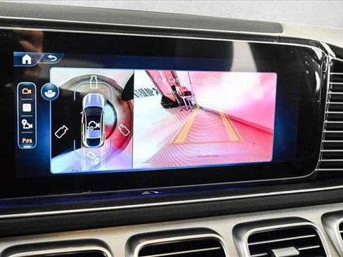 New 2026 Mercedes-Benz GLE 53 AMG 4MATIC Coupe image 15