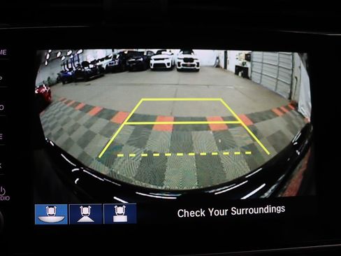 Used 2019 Honda Civic Touring image 23