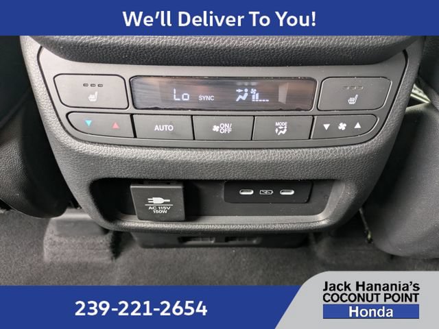 Used 2025 Honda Pilot Elite image 16