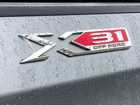 Used 2020 GMC Sierra 1500 SLT image 9