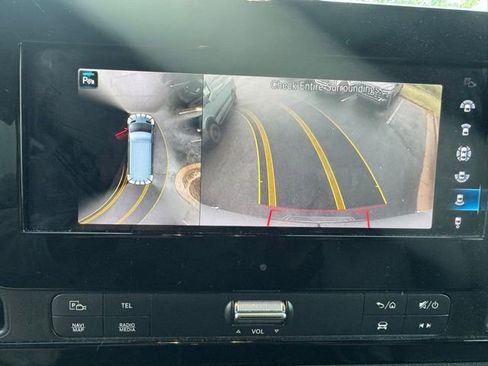 Used 2020 Mercedes-Benz Sprinter 3500 w/ Windows All Around Package image 10