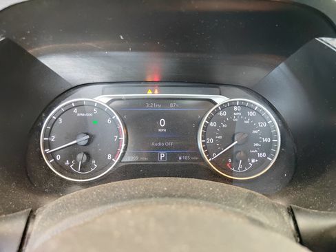 Used 2020 Nissan Sentra SV FWD image 12