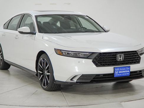 New 2025 Honda Accord Touring image 13