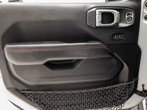 Used 2018 Jeep Wrangler Unlimited Rubicon AWD/4WD image 8
