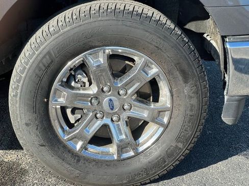 Used 2022 Ford F150 XLT w/ Equipment Group 302A High image 8