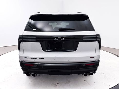 Used 2024 Chevrolet Traverse RS w/ LPO, Floor Liner Package image 19