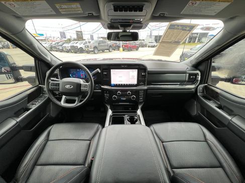Used 2025 Ford F250 Lariat w/ Chrome Package AWD/4WD image 21