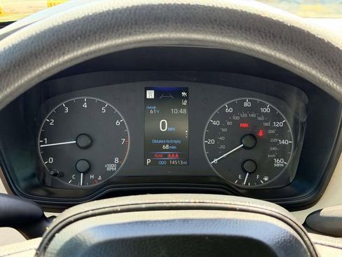 Used 2025 Toyota Corolla LE FWD image 24